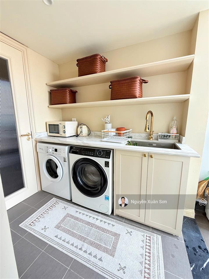 Cho thuê căn hộ duplex 3pn sky oasis ecopark thông tầng siêu sang full nội thất, giá 30tr/th
