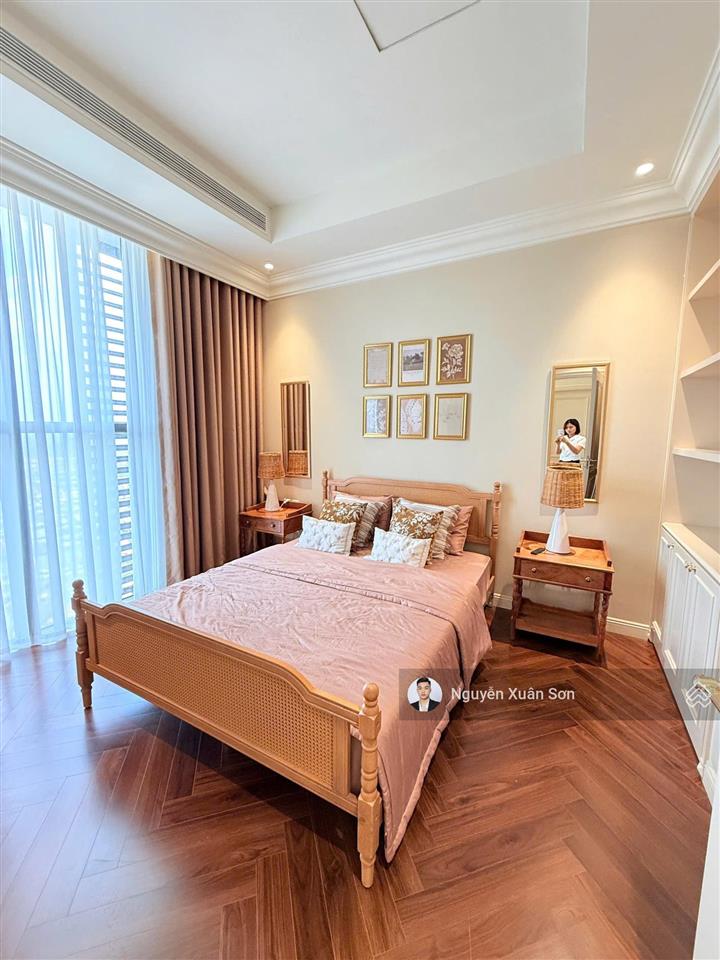 Cho thuê căn hộ duplex 3pn sky oasis ecopark thông tầng siêu sang full nội thất, giá 30tr/th