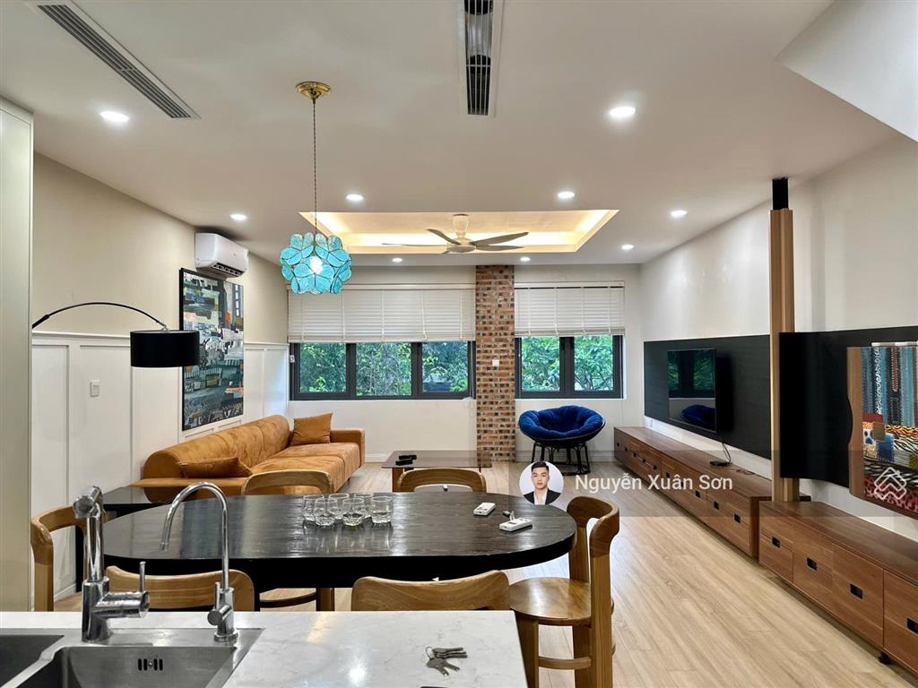 Cho thuê tầng 2,3,4 nhà phố thảo nguyên ecopark 107.5m2 full đồ để ở 4pn giá 20tr