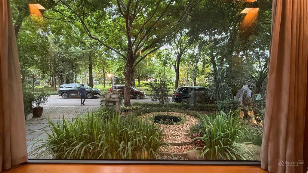 Bán biệt thự song lập mimosa ecopark 210m² full nội thất lõi công viên 44 tỷ bao phí