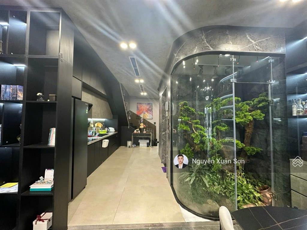 Cho thuê nhà phố thủy trúc ecopark 87m2 có thang máy, 3pn full đồ + 1pn trống giá 35tr