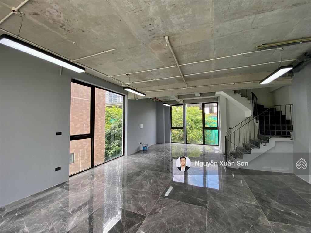 Cho thuê biệt thự nhà phố rừng thông diện tích 140m x 4 tầng đã hoàn thiện đẹp  có thang máy