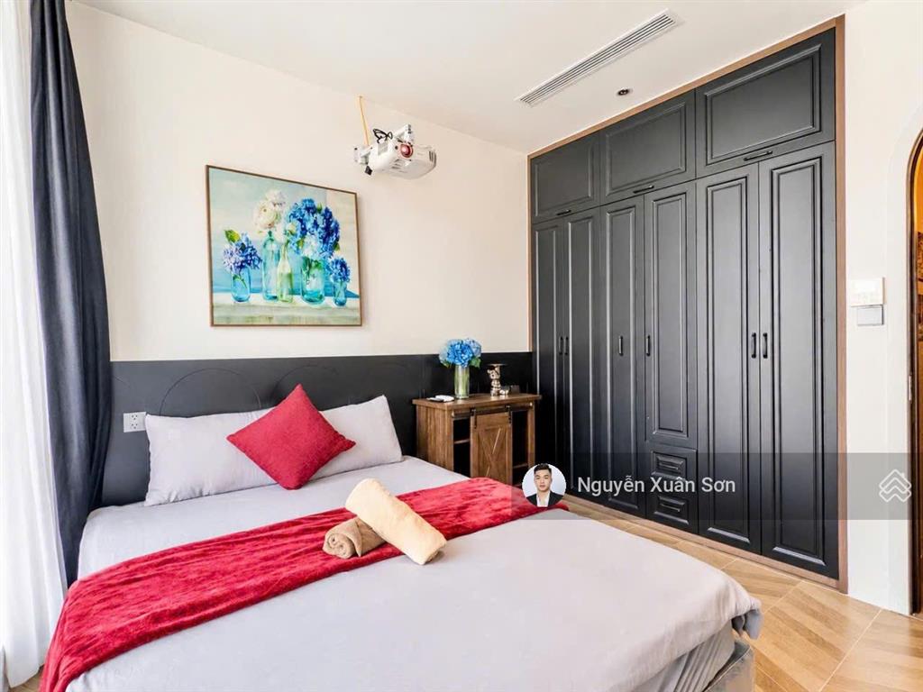 Cho thuê căn hộ studio tầng mezza solforest ecopark trần cao full nội thất giá 10tr