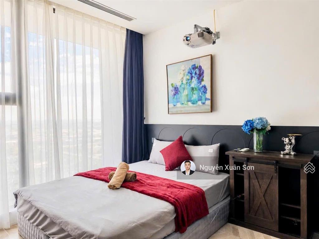 Cho thuê căn hộ studio tầng mezza solforest ecopark trần cao full nội thất giá 10tr