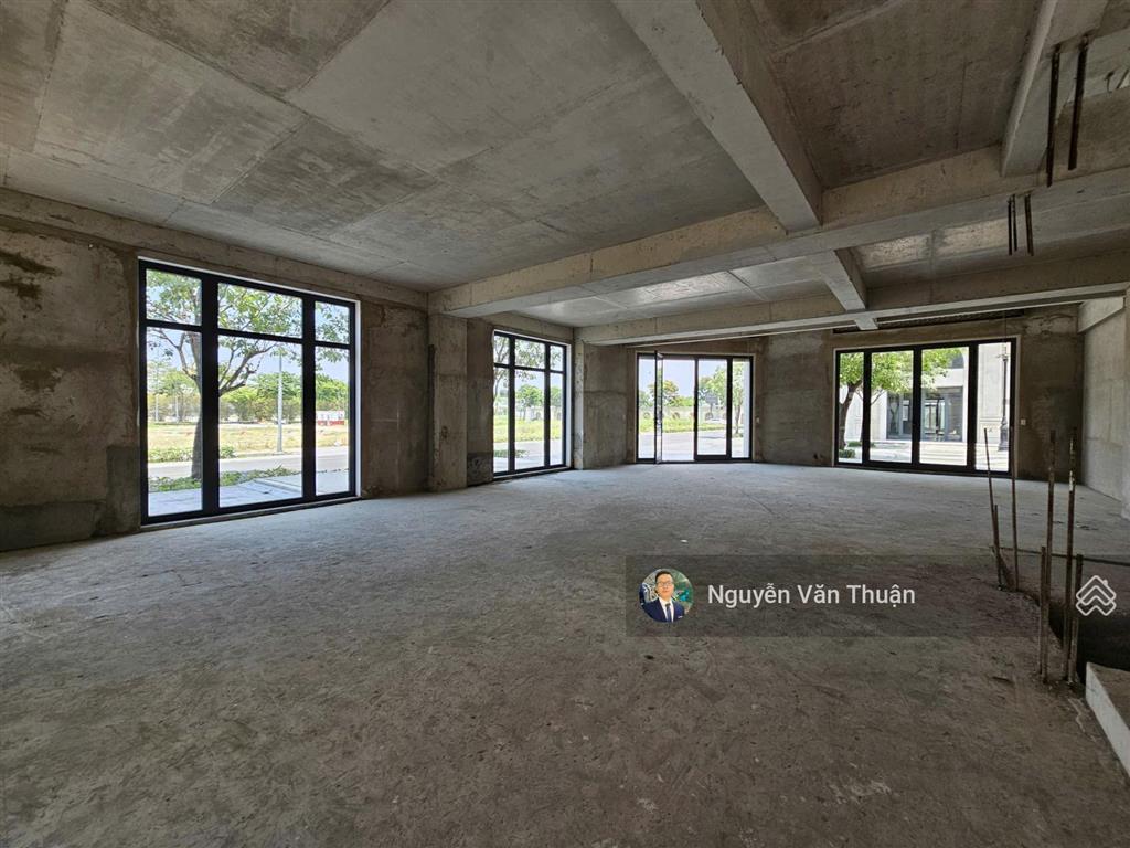 Siêu phẩm căn góc vạn phúc city  1200m2 sàn  vị trí chiến lược kinh doanh