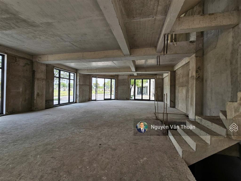 Siêu phẩm căn góc vạn phúc city  1200m2 sàn  vị trí chiến lược kinh doanh
