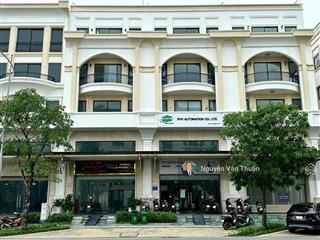 Tốt hơn thị trường 4 tỷ  chủ nhà cần bán gấp nhà mặt tiền đường đinh thị thi  sổ hồng riêng