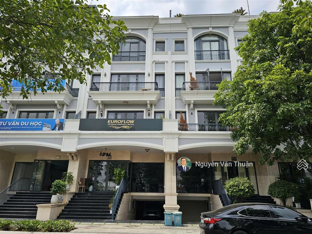 Giá chạm đáy  nhà ngang 7m vạn phúc city  1 hầm 4 tầng thiết kế văn phòng giá tốt