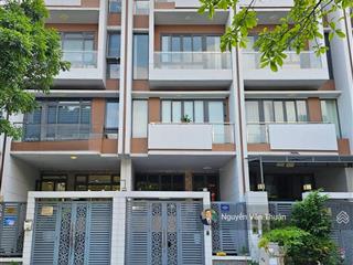 Nhà 4 tầng vạn phúc city 16,5 tỷ cách trường quốc tế emasi 70m đậu ô tô trước nhà thoải mái