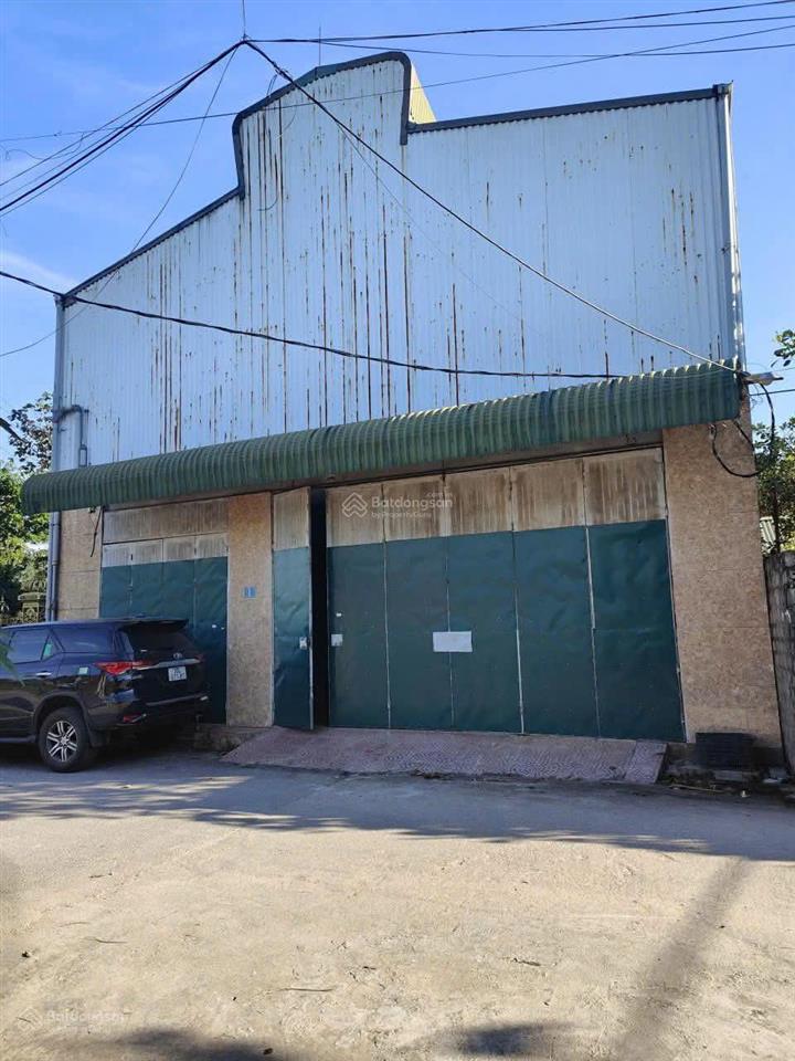 Cho thuê kho xưởng kim bài thanh oai, dt 480m, mt 15m xe công đỗ cửa điện 3 pha giá 15 triệu