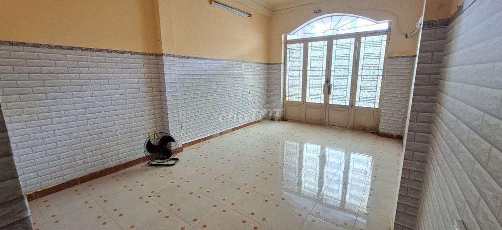 cho thuê phòng, giá sinh viên, gần trường đại học UEH