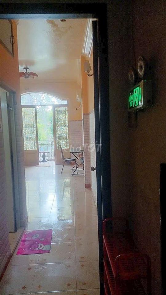 cho thuê phòng, giá sinh viên, gần trường đại học UEH