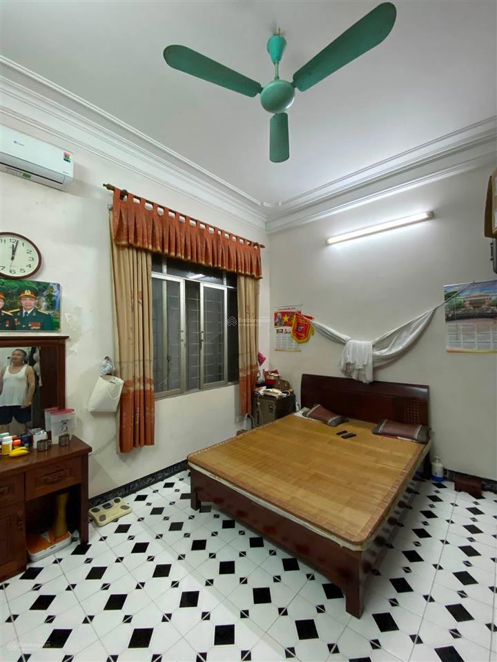 Bán nhà phân lô lê thanh nghị  ô tô đỗ cửa, 2 mặt ngõ, giá đầu tư, 100m2, mt 7m. đt 0836 377 ***