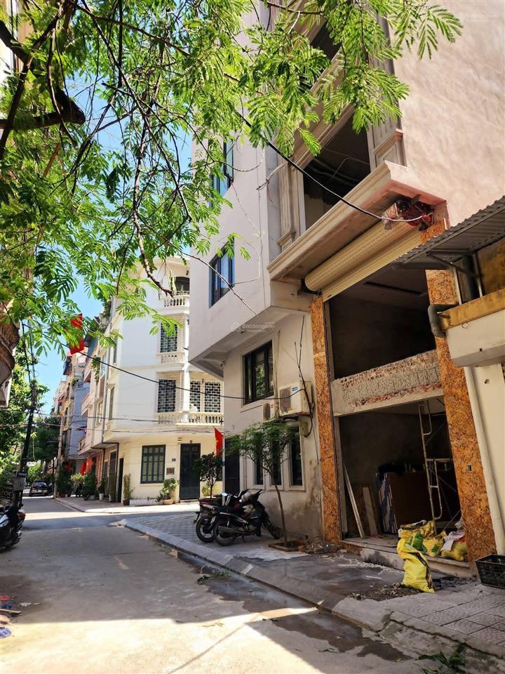 Bán gấp phân lô trung kính, vỉa hè ô tô tránh, thang máy, không q.h80m2, 7t mt 5m.  0836 377 ***