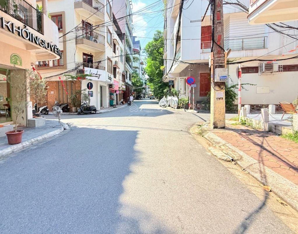 Bán nhà phân lô vip huỳnh thúc kháng  vỉa hè ô tô tránh  80m2, 5t  hiếm nhà bán.  0836 377 ***