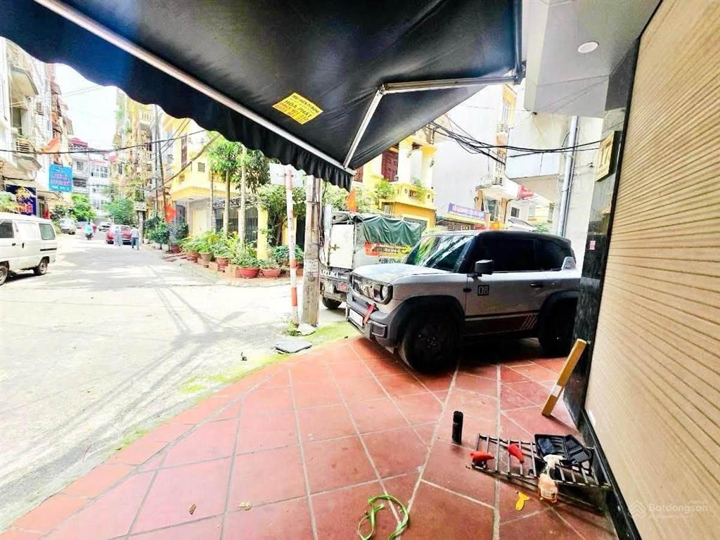 Bán căn nhà phố đại la  phân lô cán bộ, ô tô vào nhà, dân xây chắc chắn, không qh.  0836 377 ***