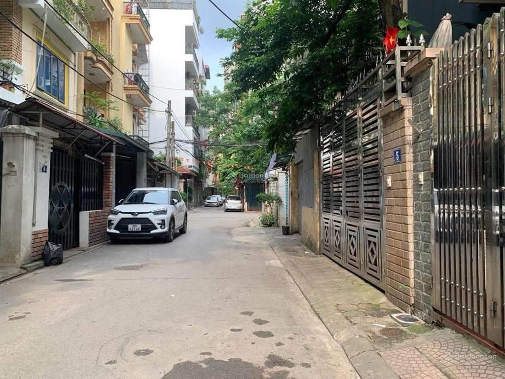 Bán căn nhà phố đại la  phân lô cán bộ, ô tô vào nhà, dân xây chắc chắn, không qh.  0836 377 ***