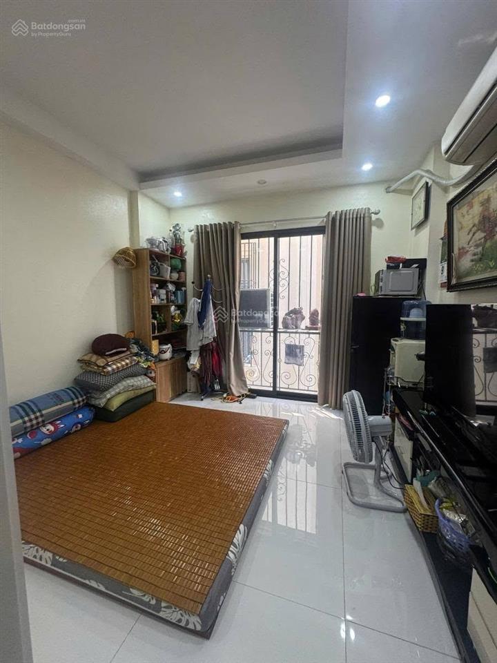 Bán nhà phố bạch mai, dân mới xây chắn chắn, 30m ra phố, gần neu  bách khoa  x.dựng 35m2 5t, 7 tỷ