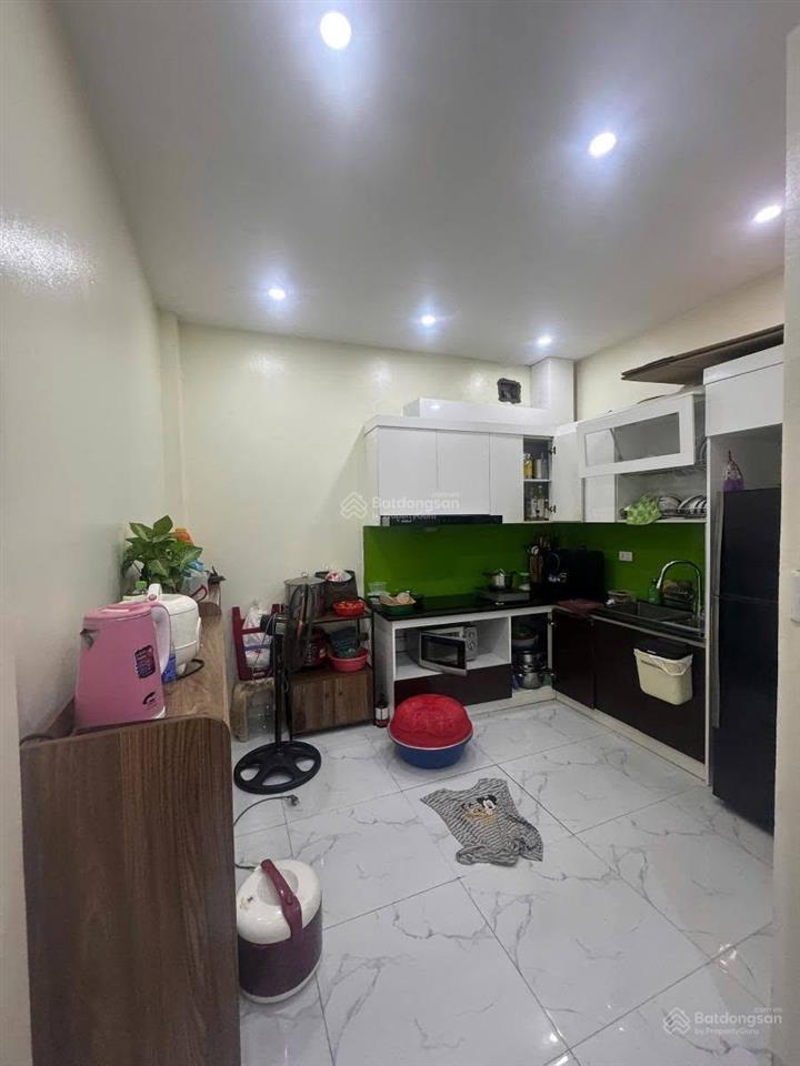 Bán nhà phố bạch mai, dân mới xây chắn chắn, 30m ra phố, gần neu  bách khoa  x.dựng 35m2 5t, 7 tỷ