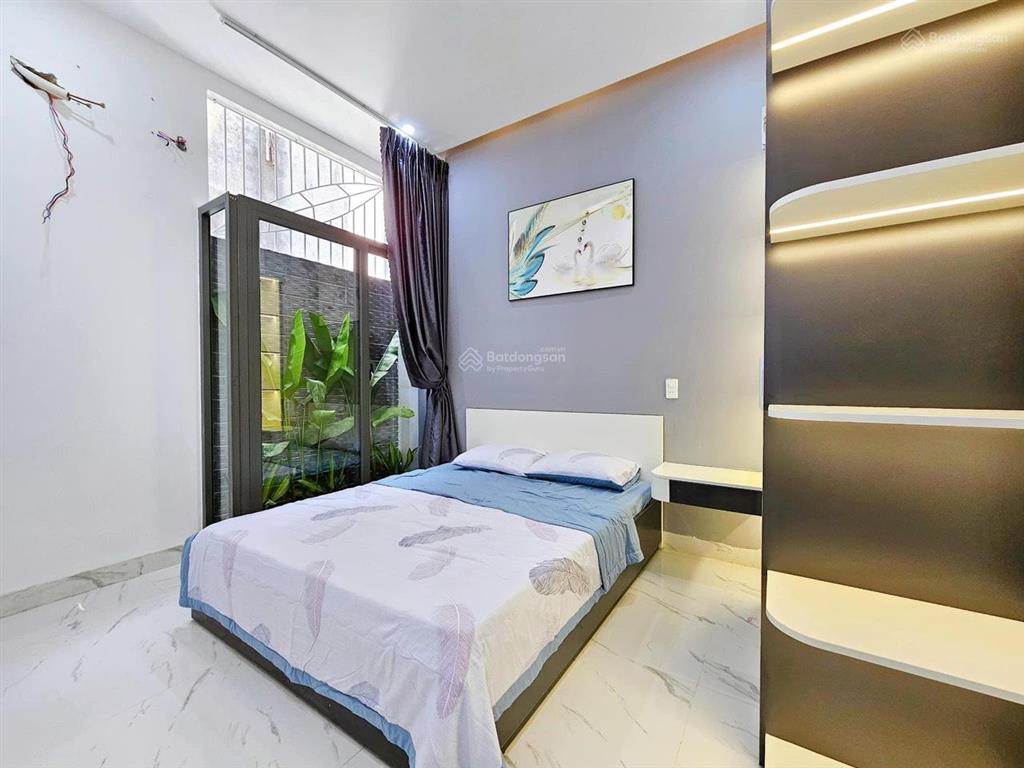 Cần bán gấp. bán nhà mặt phố trà na 4, 4ty950 tỷ, 100m2, chính chủ.