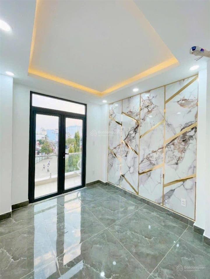 Bán nhà đẹp 3 tầng sát bên trường học và đường oto tôn thất thuyết.