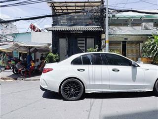 Bán nhà mặt tiền đường xe hơi. sát bên trường học. vừa ở vừa kinh doanh