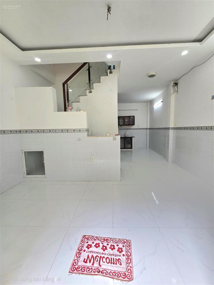 Bán nhà 4 tầng khu dân cư. hẻm thông khu 20 thươc đường đoàn văn bơ.