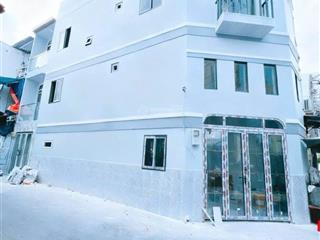 Bán nhà 3 tầng xe hơi đỗ cửa đường đoàn văn bơ