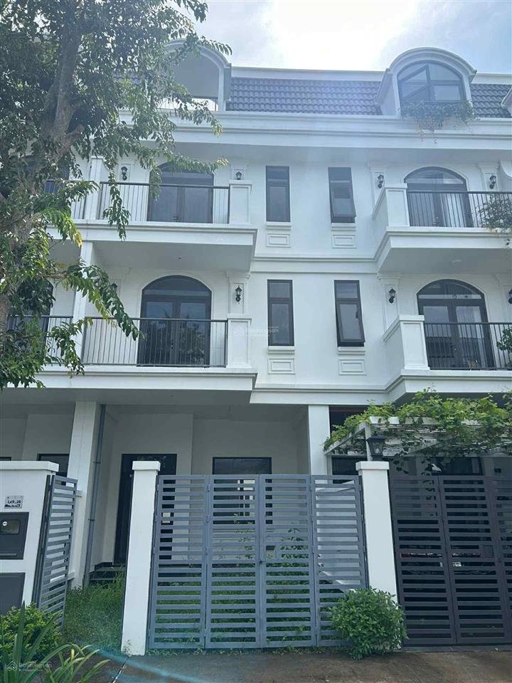 Lavida vũng tàu. nhà phố ngang 6m sổ hồng sẵn. giá bán nhanh 8,8 tỷ