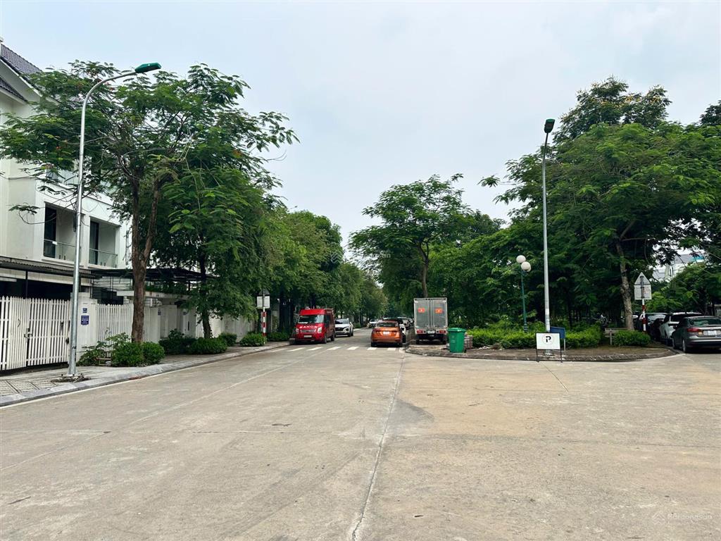 Cho thuê căn góc nhà vườn kđt geleximco lê trọng tấn, dương nội, hà đông