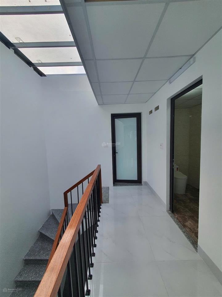 Cho thuê nguyên căn liền kề geleximco, dương nội giá 22tr