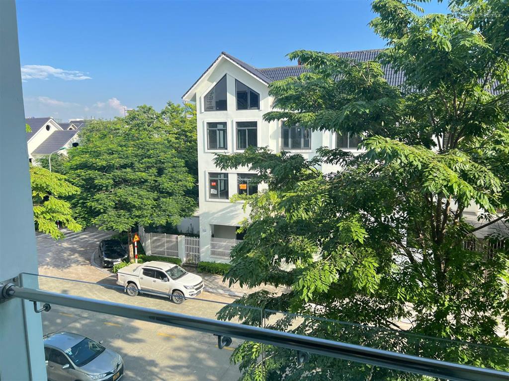 Cho thuê nguyên căn liền kề geleximco, dương nội giá 22tr