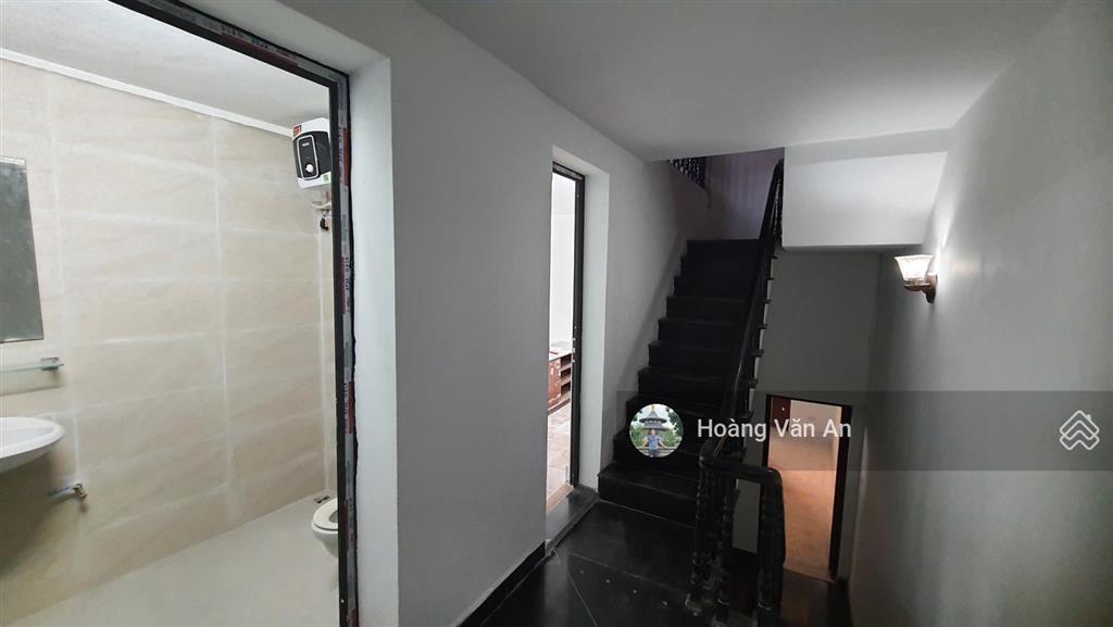 Chính chủ cho thuê nhà mặt phố tại số 10 ngõ 124 vĩnh tuy đối diện chung cư udic riverside 1