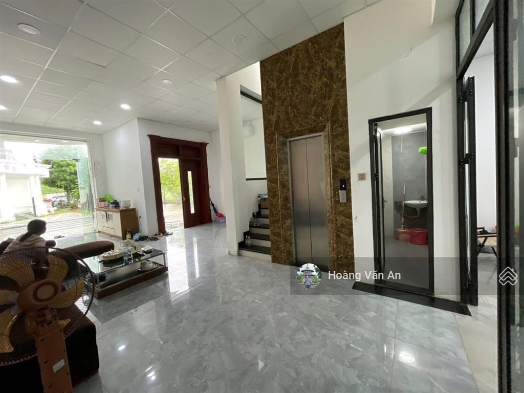Cho thuê căn góc kđt louis city đại mỗ, nhà đã hoàn thiện có thang máy