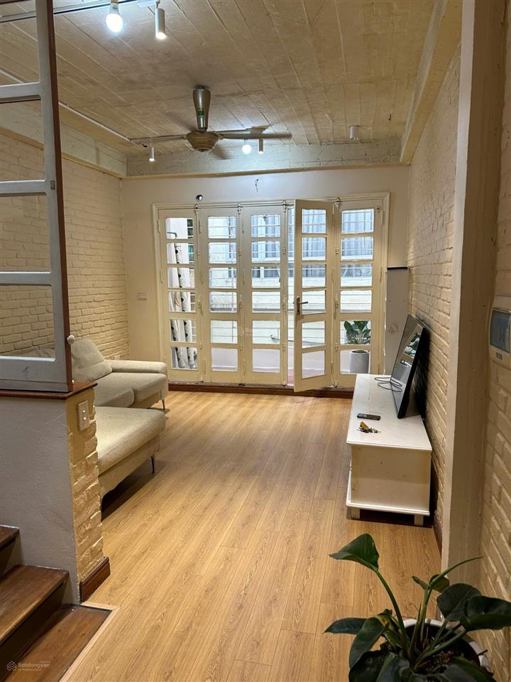Cho thuê nguyên căn nhà 4pn, 3wc tại nguyễn cao, bạch đằng, quận hai bà trưng, 54m2, 16 triệu vnd