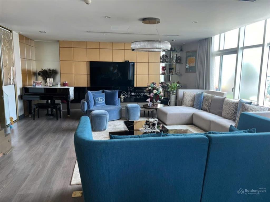 Cần bán căn hộ siêu vip nhất tòa vincom center bà triệu, 318m2, thiết kế 5pn, 4wc. nội thất luxury