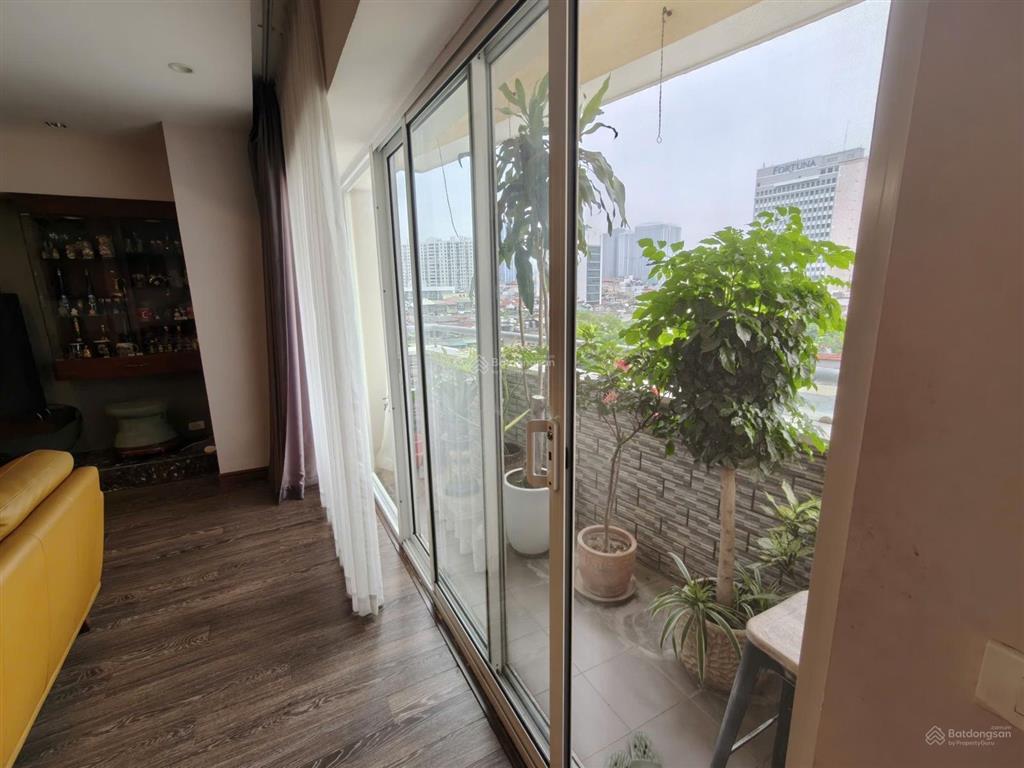 Bán căn 172m2 view hồ rất vip chung cư ngọc khánh plaza. thiết kế tối ưu, full nội thất cao cấp