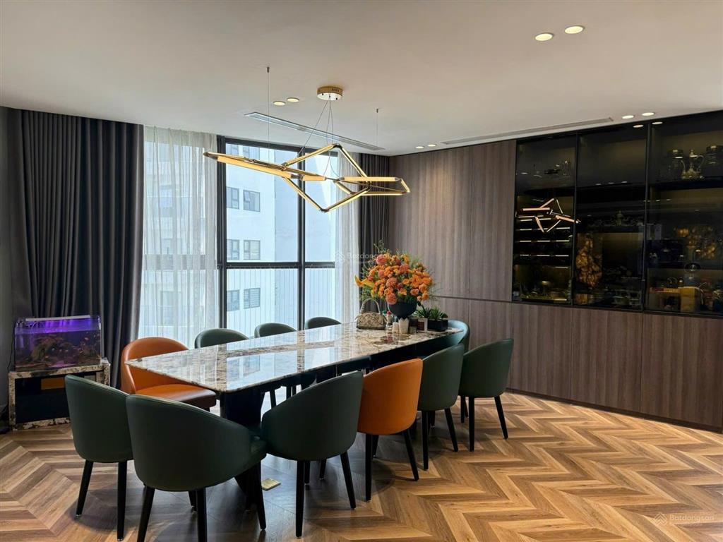 Cần bán căn duplex 152m2 siêu vip chung cư vov mễ trì full nội thất luxury, hướng view cực đẹp