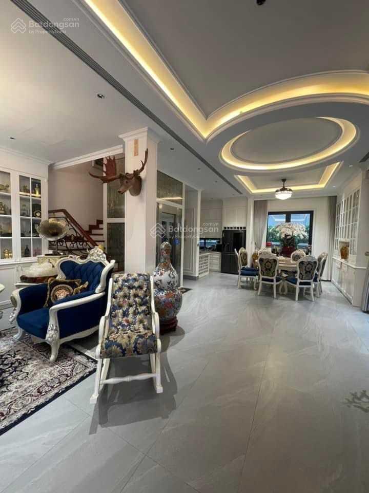 Bán biệt thự mặt phố yên xá, tân triều, thanh trì, hà nội. kinh doanh sầm uất, 300m2, mặt tiền 15m