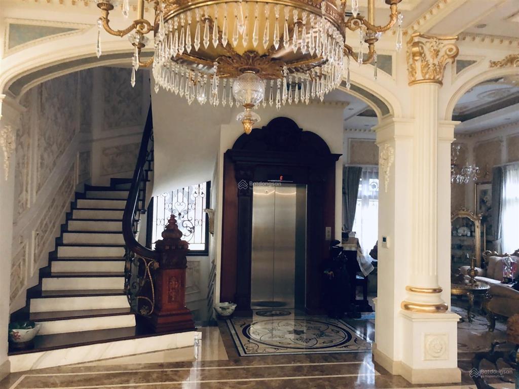 Bán biệt thự 320 m2 siêu vip gamuda gardens, thiết kế phong cách hoàng gia cùng bể cá koi đẳng cấp