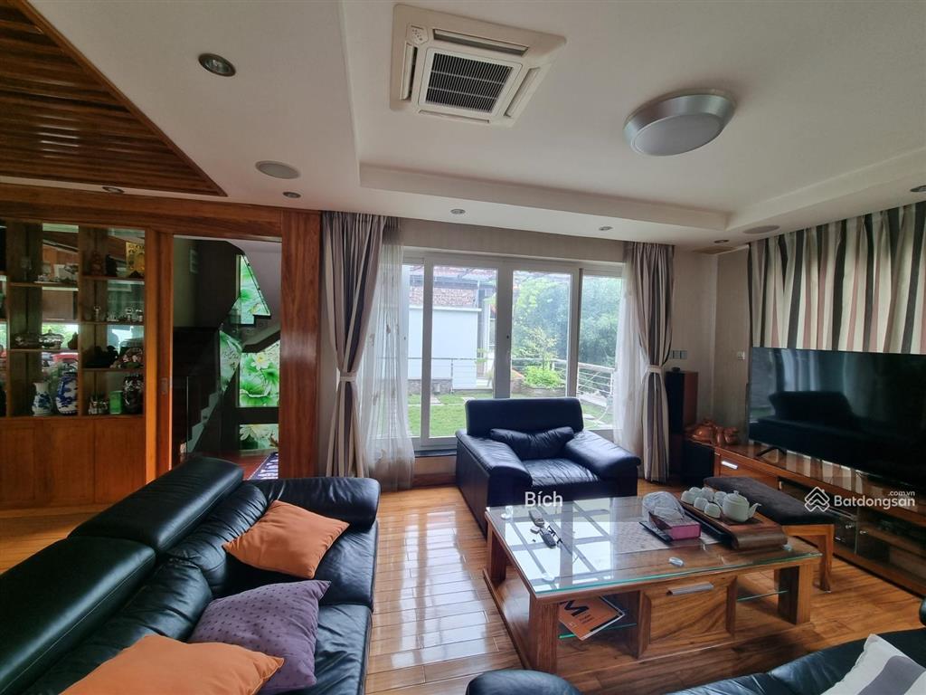 Bán gấp biệt thự đơn lập ecopark 378m2, mt 21m full nội thất luxury