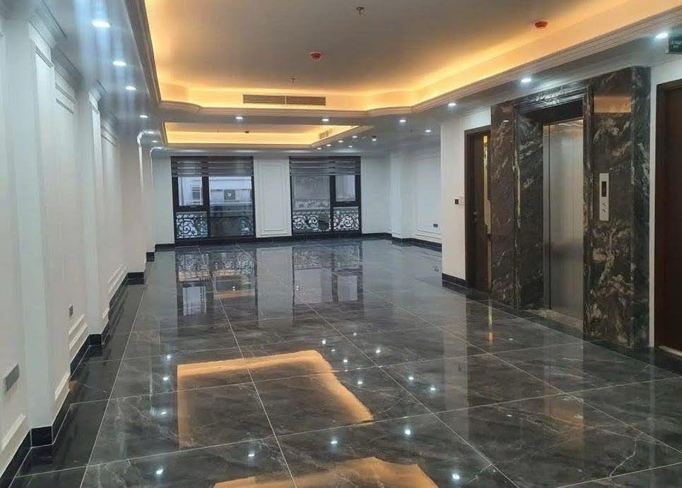 Bán nhà mặt phố Lê Thanh Nghị,Hà Nội 123M2 x8T -69 Tỷ-Góc-SPA-Showroom