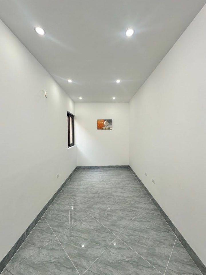 Bán Nhà dưới 3 tỷ Minh Khai 25m² x4T – 3PN –Ngõ đẹp