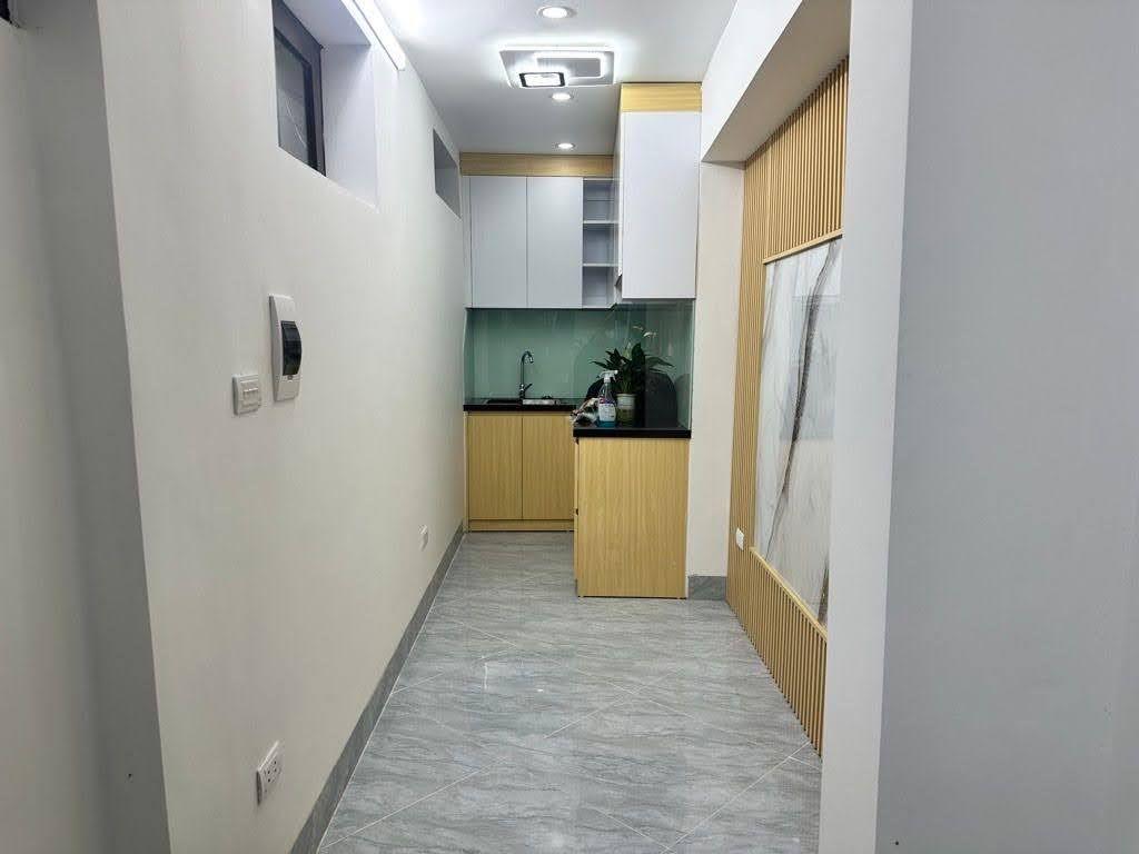 Bán Nhà dưới 3 tỷ Minh Khai 25m² x4T – 3PN –Ngõ đẹp