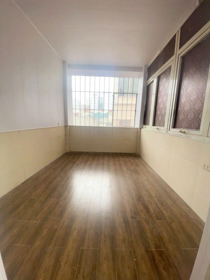 Bán nhà Bạch Mai – lô góc, sổ riêng,Ko QH |16m² x 5 tầng 3 tỷ+, phù hợp gia đình trẻ