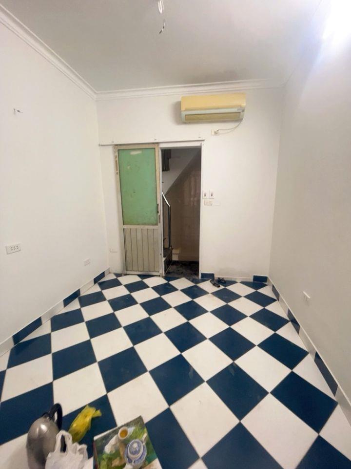 Bán nhà Bạch Mai – lô góc, sổ riêng,Ko QH |16m² x 5 tầng 3 tỷ+, phù hợp gia đình trẻ