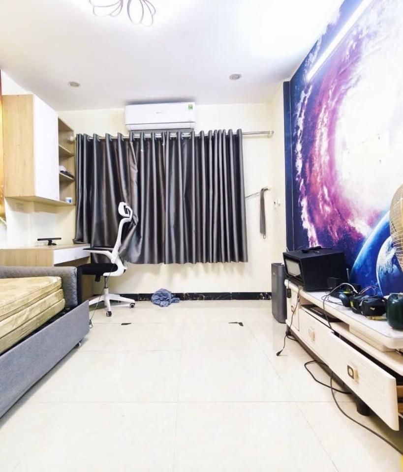 Bán Nhà Lĩnh Nam  22m² x 5 Tầng – 3 Tỷ – 3PN – Gần Ô Tô – Sổ đỏ đẹp
