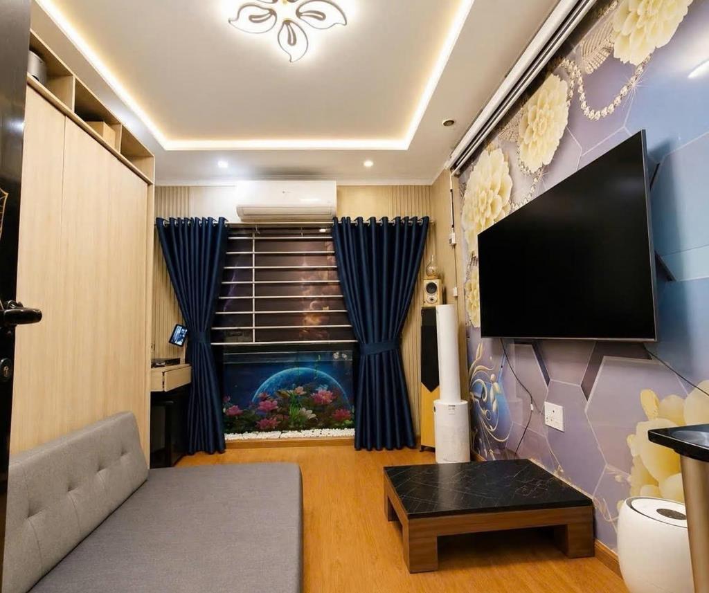Bán Nhà Lĩnh Nam  22m² x 5 Tầng – 3 Tỷ – 3PN – Gần Ô Tô – Sổ đỏ đẹp