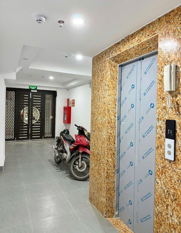 Bán Toà Chung cư Mini XÃ ĐÀN 63M2-15P Định Giá 14 Tỷ- ROI 6%- OTO- LÔ góc