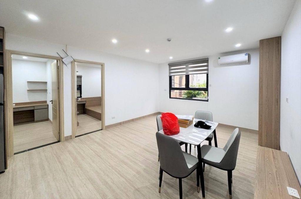 Bán Nhà  PHÂN LÔ ÔTO ĐỖ CỬA  LINH ĐÀM 154M² x 7 TẦNG – 40 Tỷ + LÔ GÓC – T.MÁY – ÔTÔ – DT 200TR/THÁNG